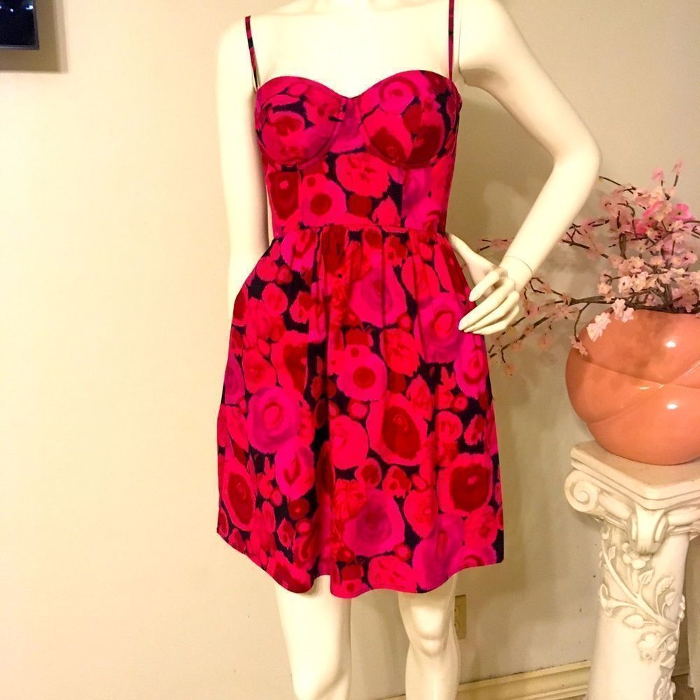 🔥MODA INTERNATIONAL🔥ADJUSTABLE SLEEVELESS CORSET FLORAL MINI🔥SIZE 8🔥